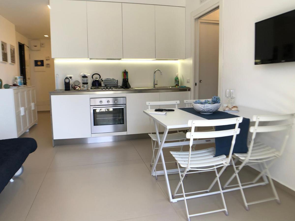 Vista Mare Apartment Con Parcheggio Privato Marina di Ragusa Eksteriør billede