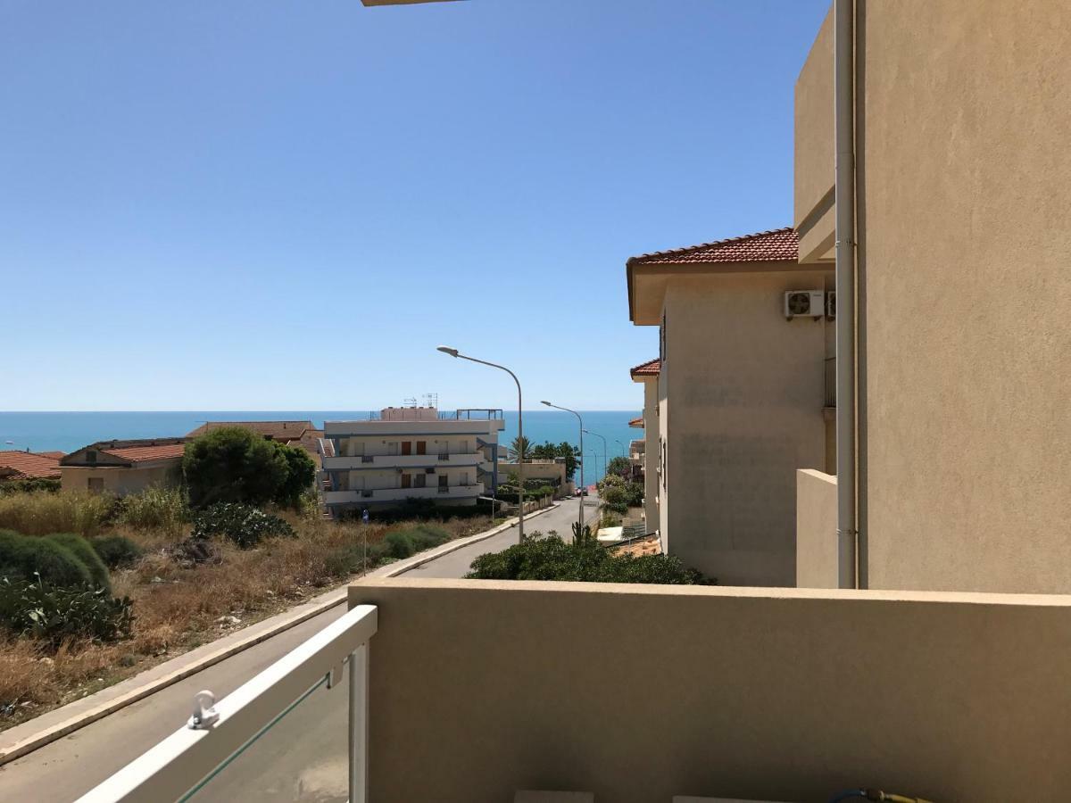 Vista Mare Apartment Con Parcheggio Privato Marina di Ragusa Eksteriør billede